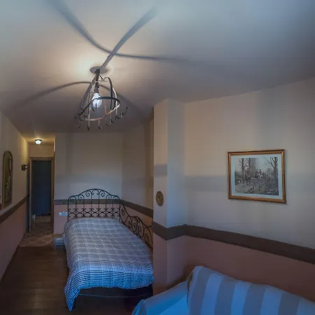 Πανσιόν To Stefani Tis Makrinas Μακρινίτσα