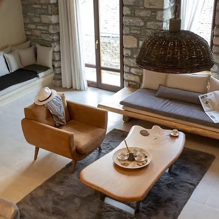 To Stefani Tis Makrinas Guest house