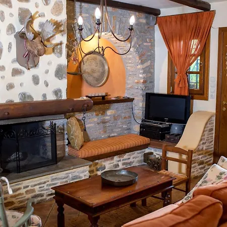 Πανσιόν To Stefani Tis Makrinas