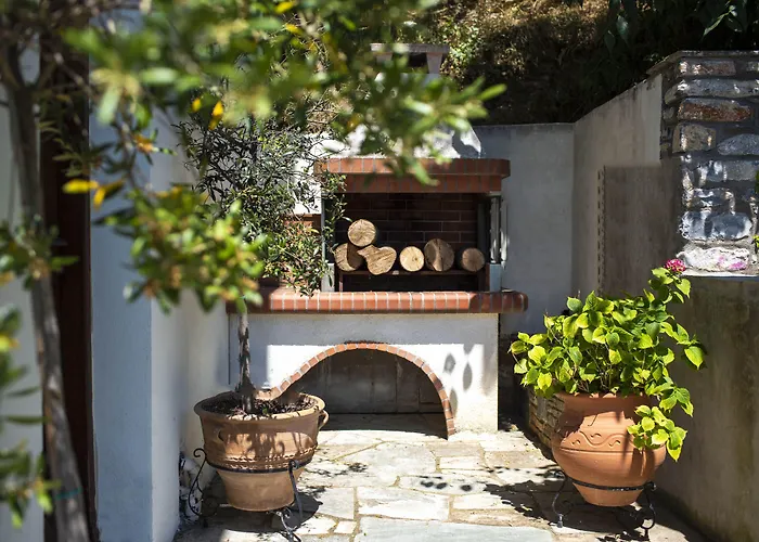 To Stefani Tis Makrinas Μακρινίτσα