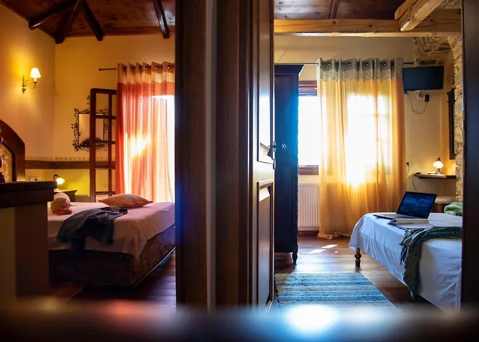 Πανσιόν To Stefani Tis Makrinas 4*