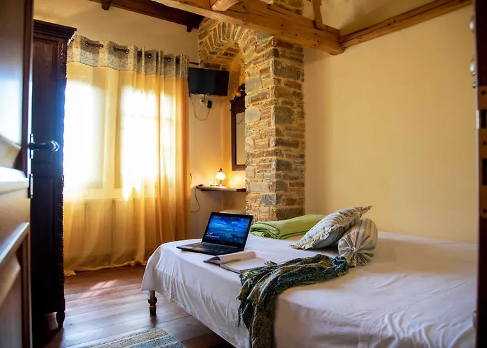 Πανσιόν To Stefani Tis Makrinas Μακρινίτσα