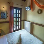 Gasthof To Stefani Tis Makrinas