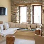 Gasthof To Stefani Tis Makrinas 4*