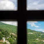 To Stefani Tis Makrinas