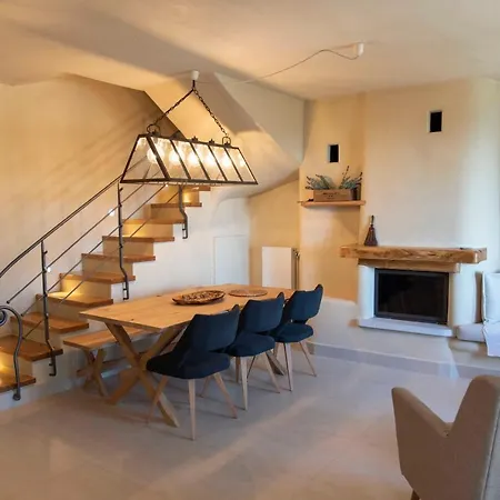 To Stefani Tis Makrinas 4* Makrinitsa