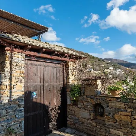 Guest house To Stefani Tis Makrinas 3*