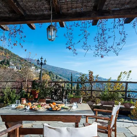 To Stefani Tis Makrinas 3*