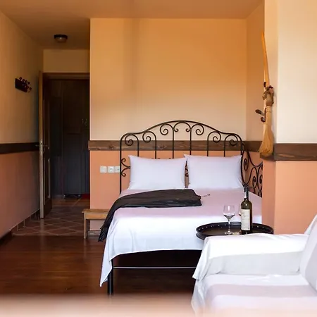 To Stefani Tis Makrinas 4* Makrinítsa