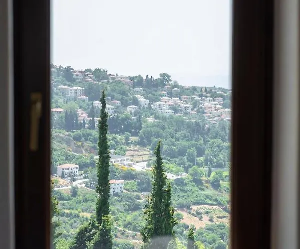 To Stefani Tis Makrinas Penzion 4*