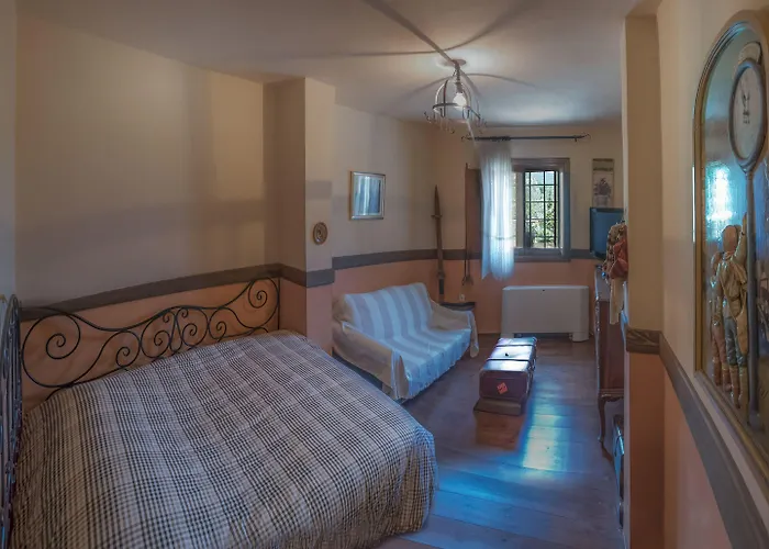 To Stefani Tis Makrinas Penzion 4*