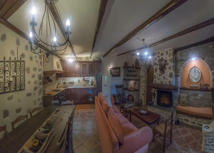 To Stefani Tis Makrinas 4* Makrinítsa