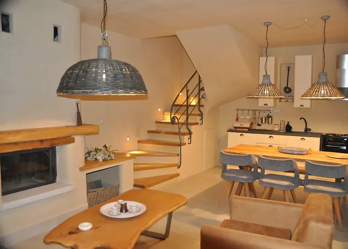 Penzion To Stefani Tis Makrinas 4*